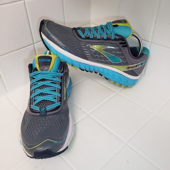 brooks ghost womens size 10.5